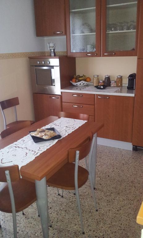 B&B Le Camelie Bareggio Εξωτερικό φωτογραφία